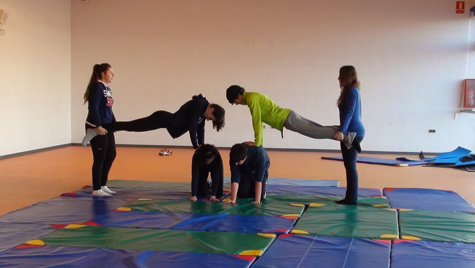 e-f-ies-quintana-de-la-serena-las-mejores-piramides-de-acrosport-de