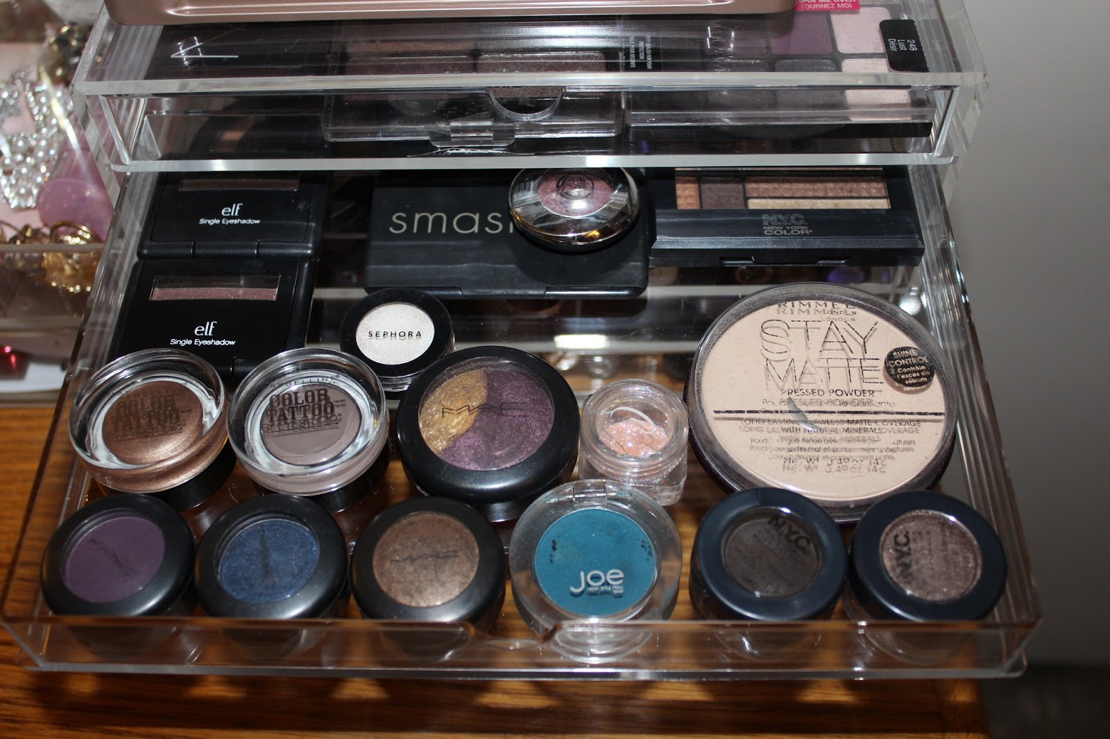 Belle Eve My Makeup & Storage collection! (Muji containers)