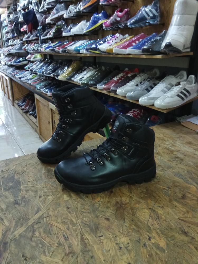store sepatu karrimor skiddaw 00 store sepatu karrimor skiddaw 00