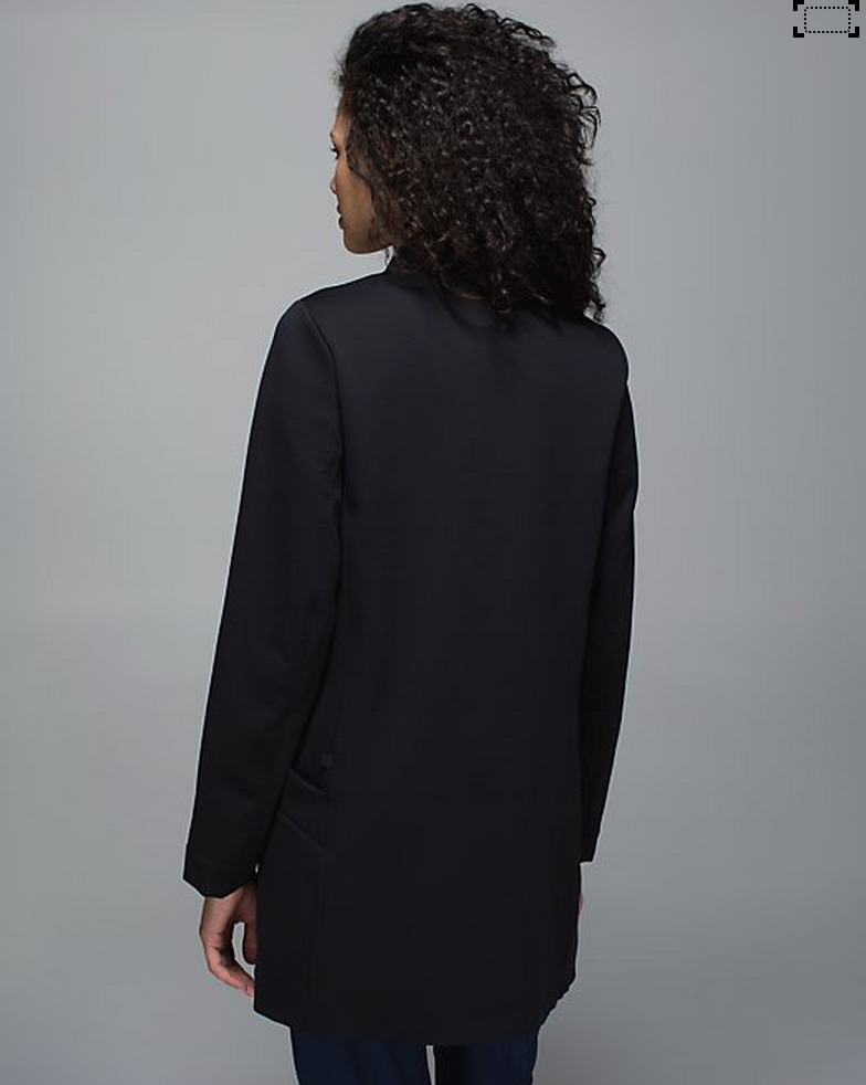 http://www.anrdoezrs.net/links/7680158/type/dlg/fragment/whatsNewForWomen%3Fmnid%3Dmn%3BCAwomen%3Bwhats-new/http://shop.lululemon.com/products/category/whats-new