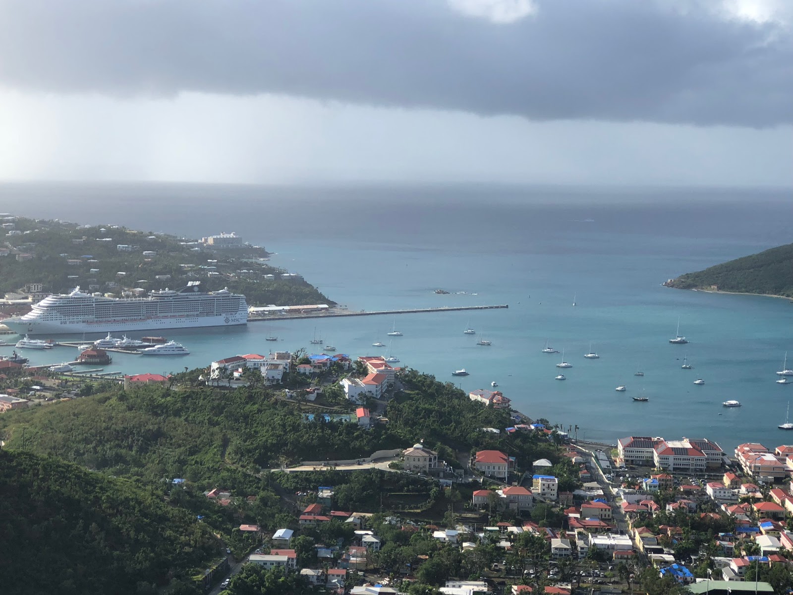 #Vlog2 Cruzeiro no Caribe: desembarque na primeira ilha: St. Thomas