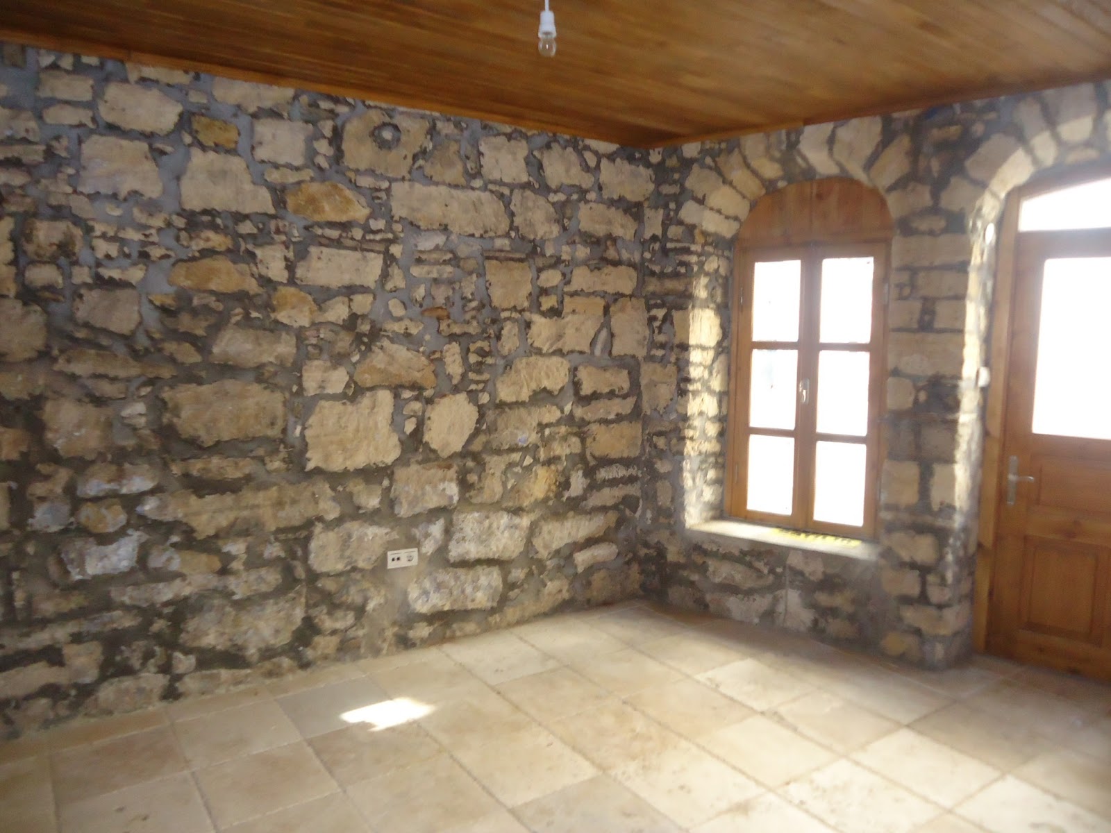 BİNAX GAYRİMENKUL NARLIDERE İZMİR ÇEŞME MERKEZ�DE RESTORE EDİLMİŞ
