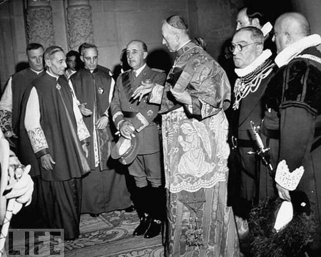 Búscame en el ciclo de la vida 611. Al concilio ecuménico