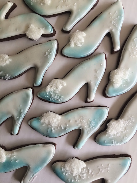 cinderella decorated cookies from Sweet Jenny Belle