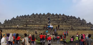 Pesona candi borobudur candi borobudur