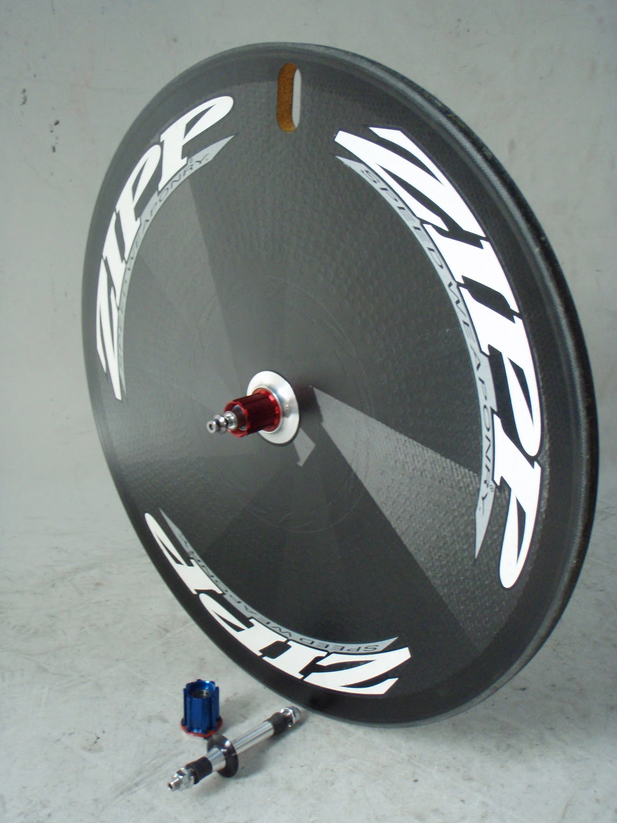 Frame and Wheel Selling Services 2008 Zipp 900 Disc tubular 700c Zipp