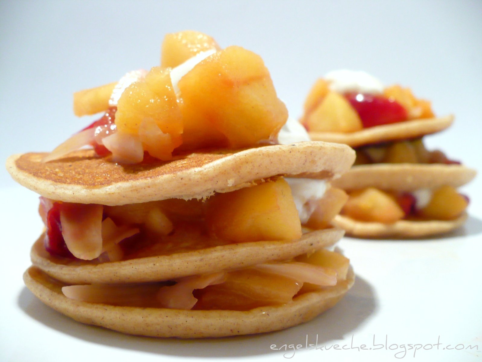 Essen aus Engelchens Küche: Vollkorn-Zimt-Pancakes mit Apfel-Pflaumen ...
