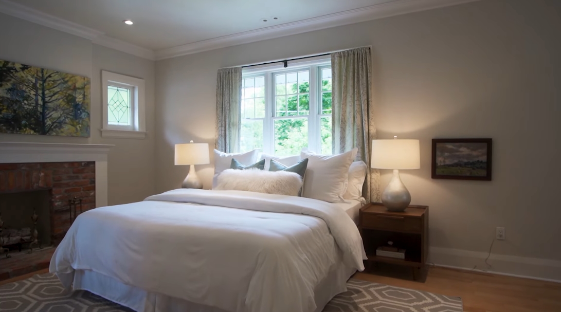 30 Photos vs. 35 Glengrove Ave W, Toronto Interior Design Luxury Home Tour
