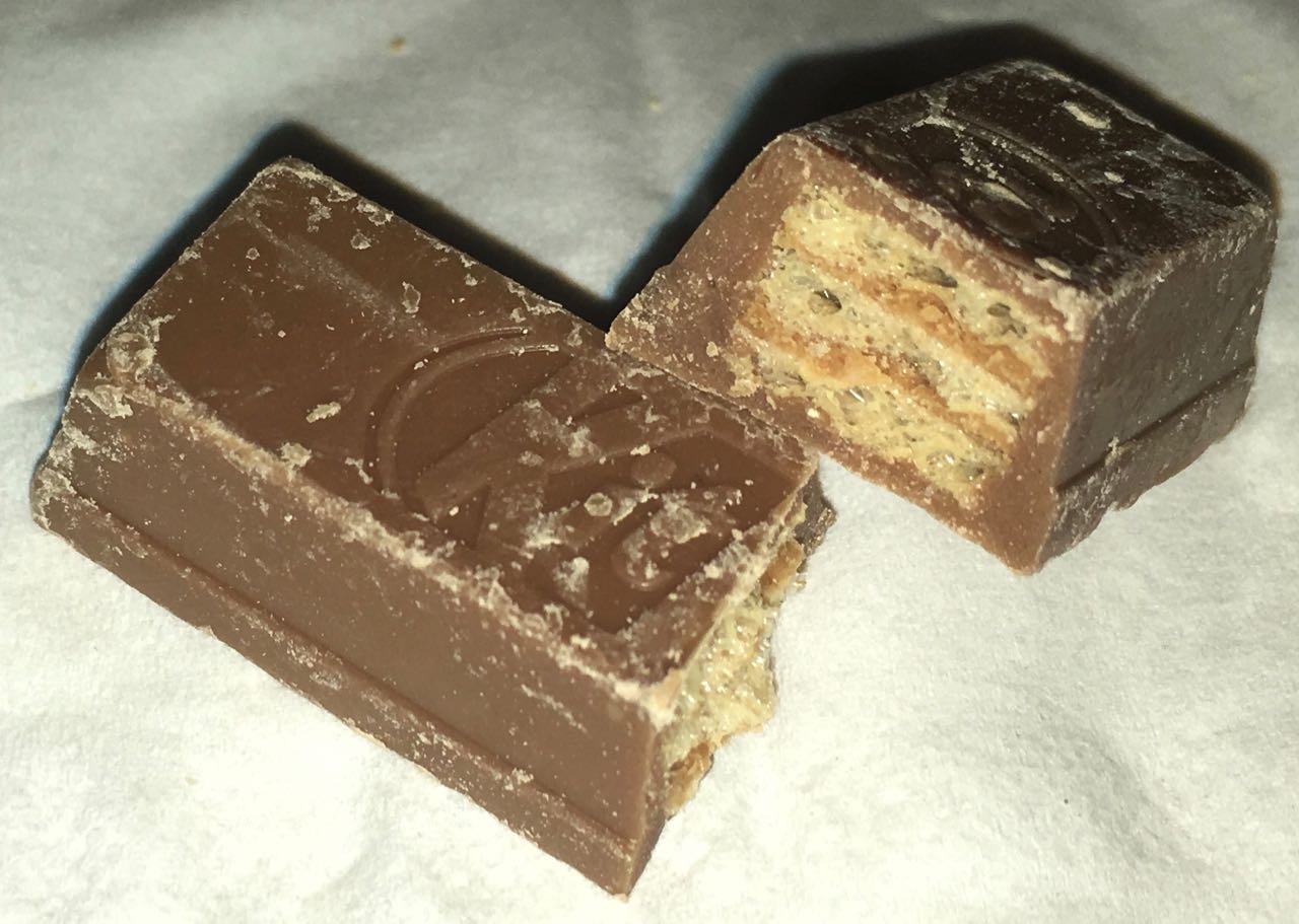 FOODSTUFF FINDS New Kit Kat Peanut Butter Bites (WH Smiths) By Cinabar