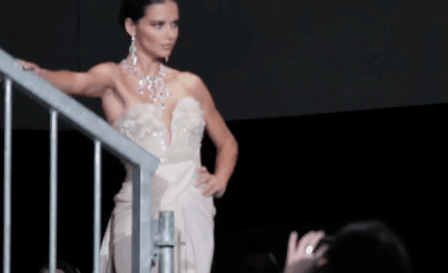 Adriana Lima looking glamorous with lots of diamonds jewelry on