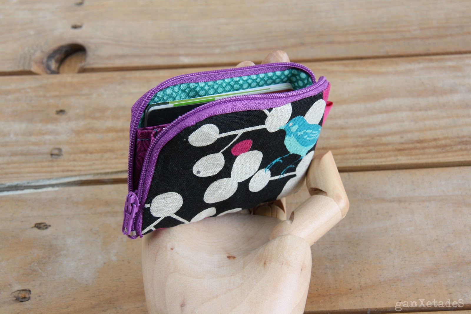 Ganxetades Targeter Zipper Card Pouch