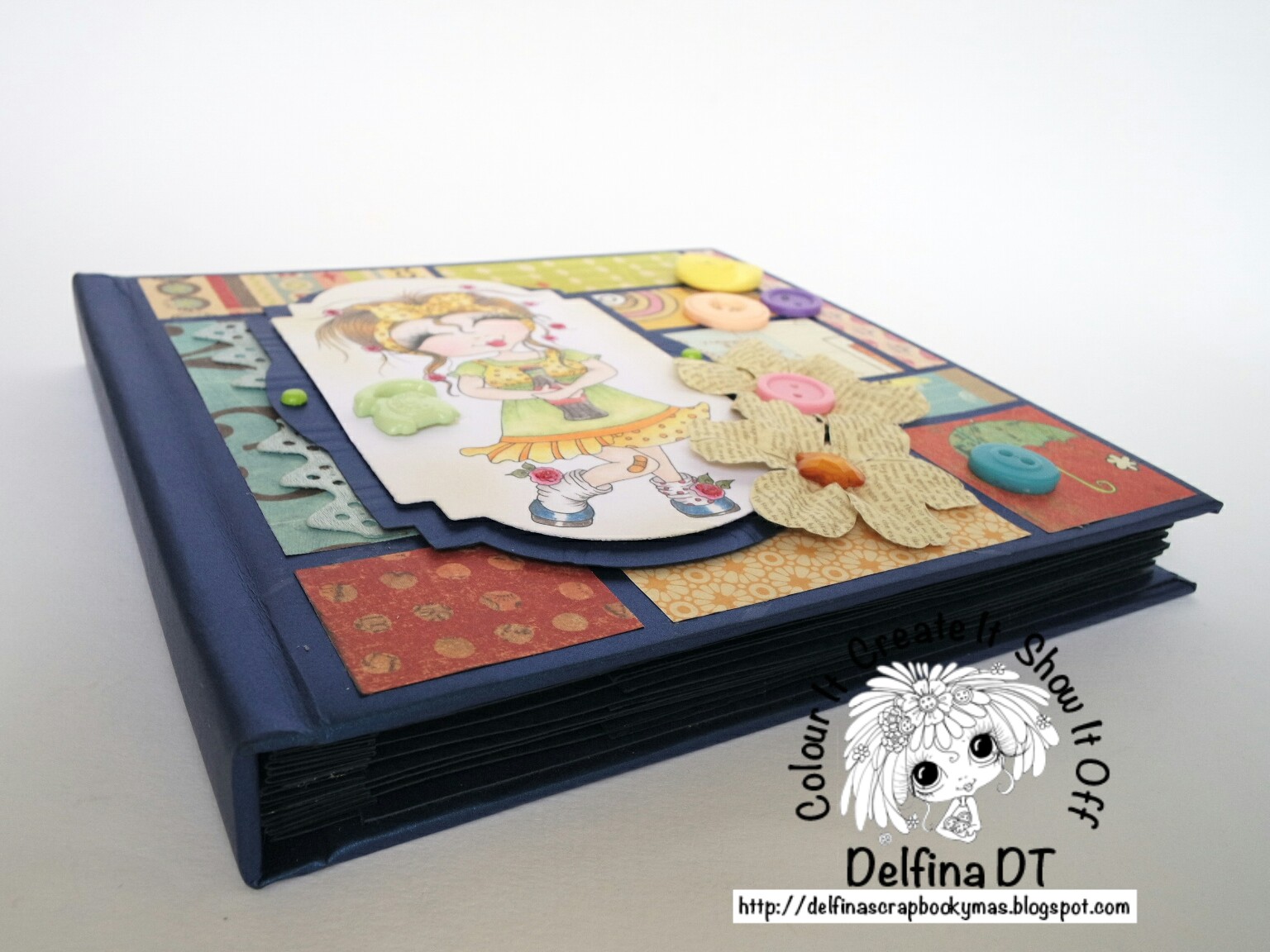 Delfina scrapbook y más... MINI ALBUM RETRO My Besties