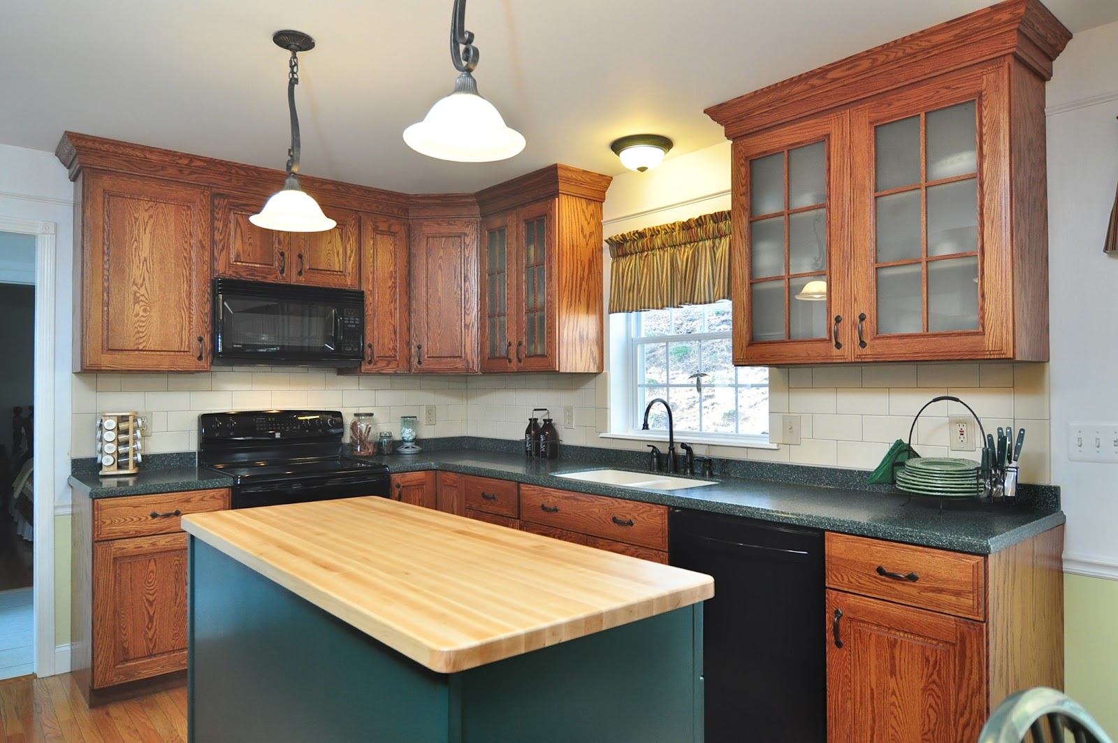 Kitchen Cabinets: Choosing Your Door Style | the brown eyed bookie