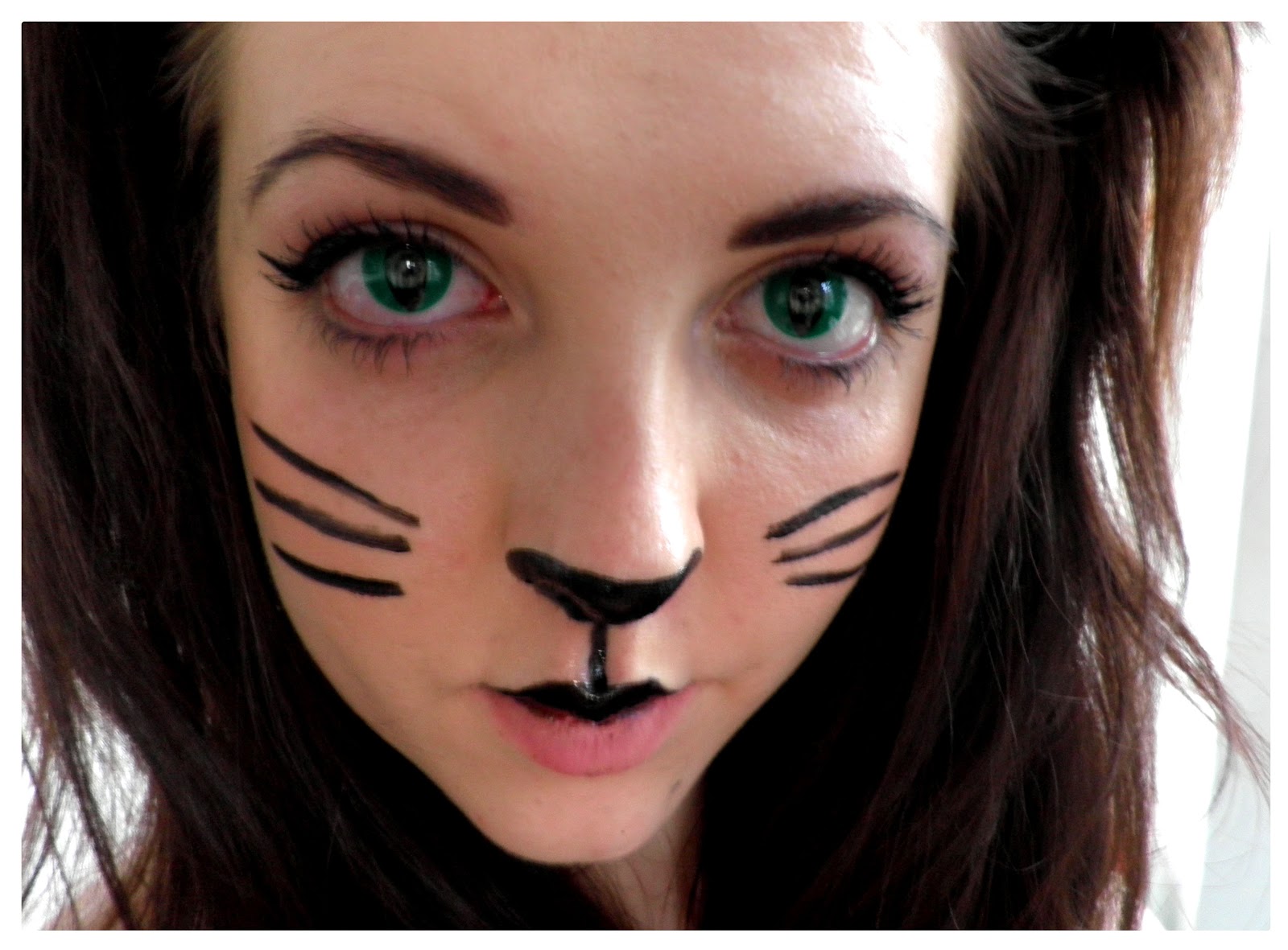 Halloween Makeup Ideas With Contacts - Slurp Social