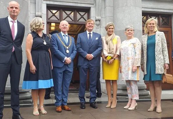 Queen Maxima's outfit is by Belgian fashion house Natan. mayor Cllr Christopher O'Sullivan. Natan pumps.