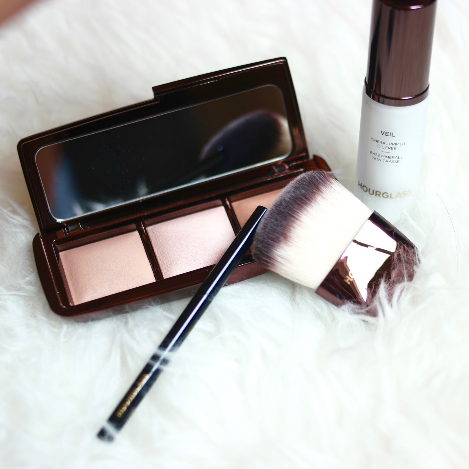 Hourglass Cosmetics ♡ Get That Flawless Glow!