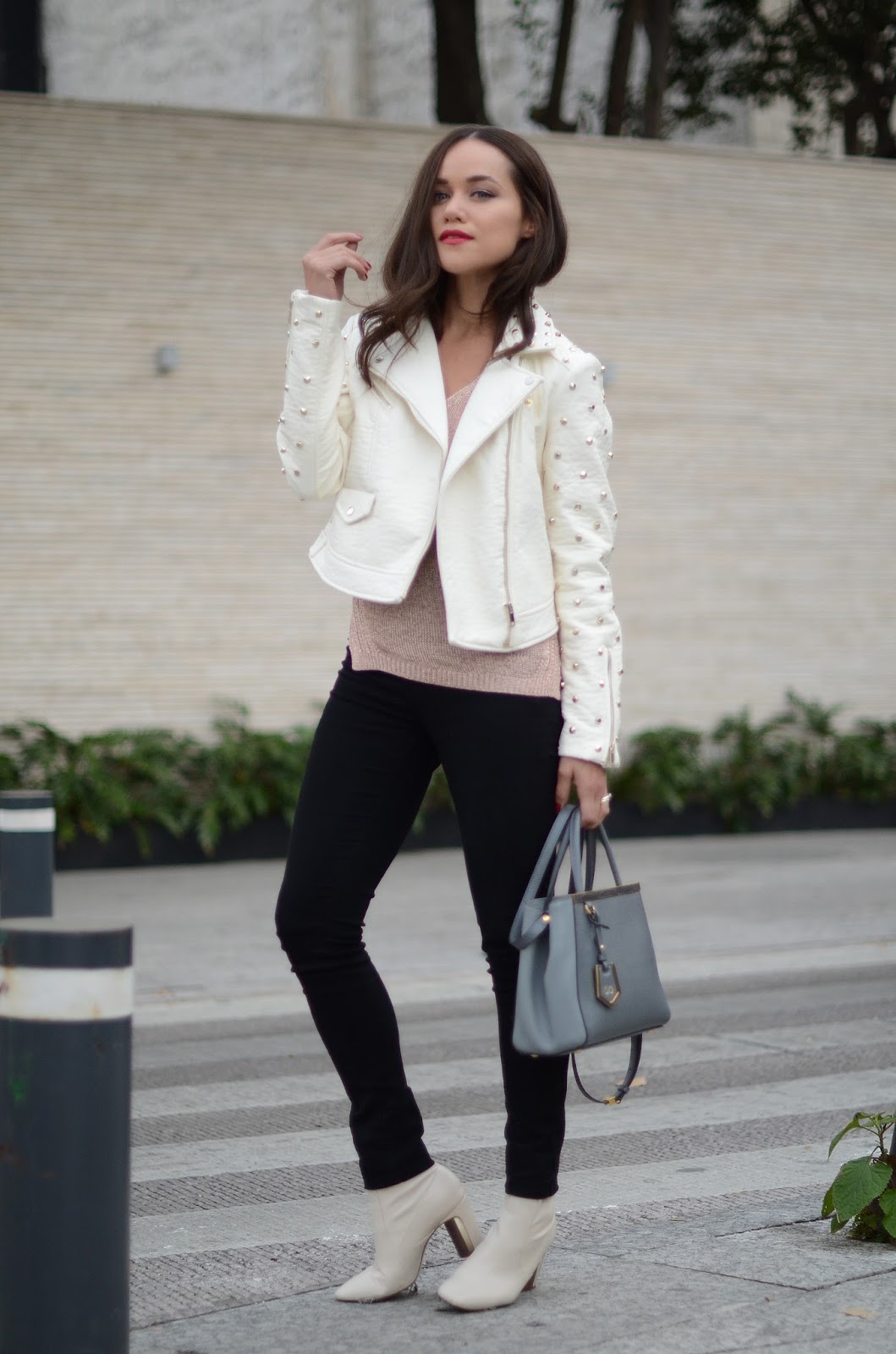 White Studded Biker Moda Capital