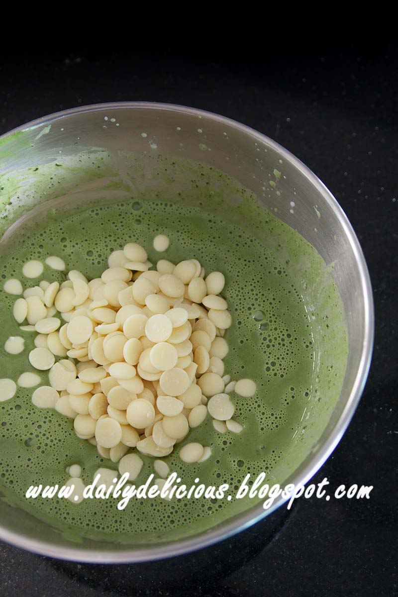 dailydelicious Green tea chiffon cake with Green tea white chocolate