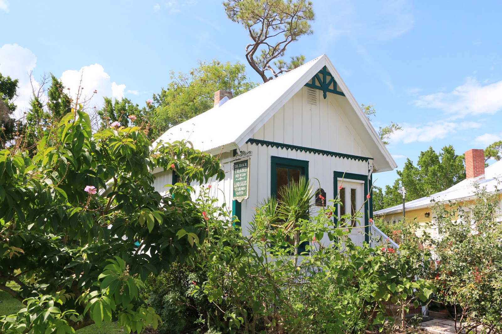 Punta Gorda Florida Daily Photo Trabue Land Office in Punta Gorda