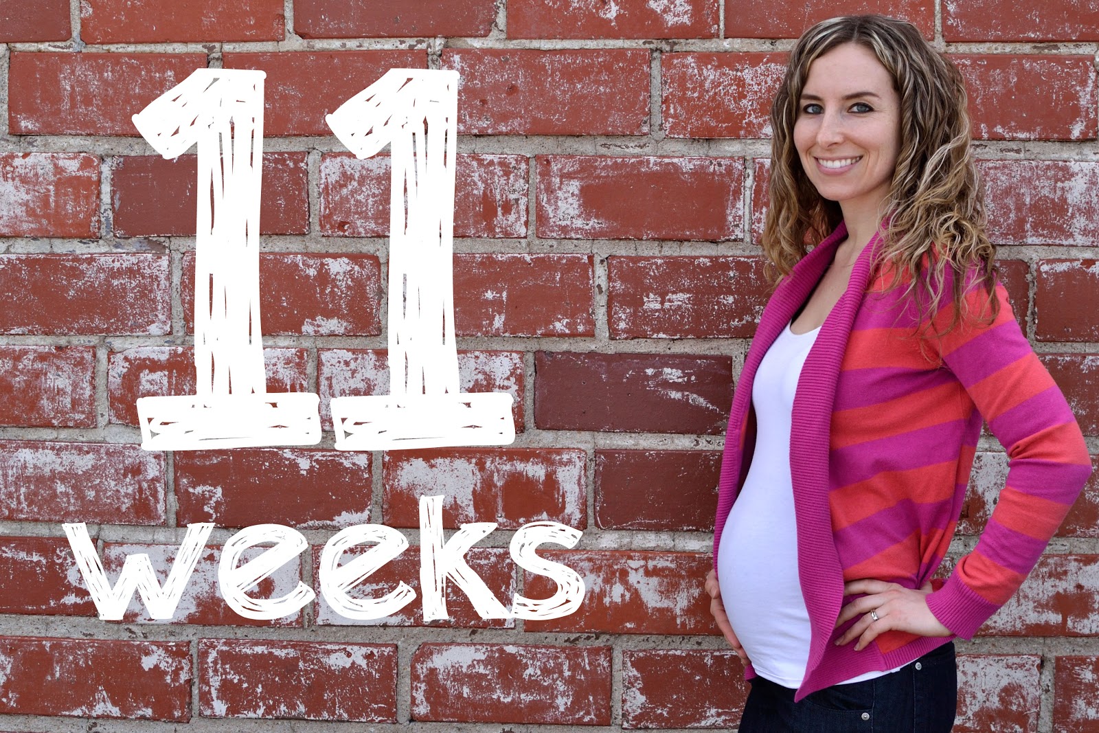 На 11 неделе тянет. 11 Недель беременности. 11 Недель беременности картинки.
