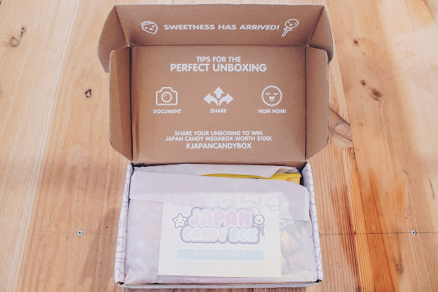 Azuenture Japan Candy Box