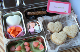 Heart shaped food ideas for valentine's day lunch box.