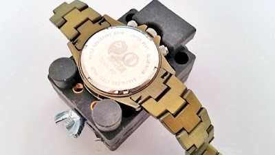 mataponの節約生活研究所：【検証】腕時計の電池交換は自分でできるのか？（スクリューバック式での検証）