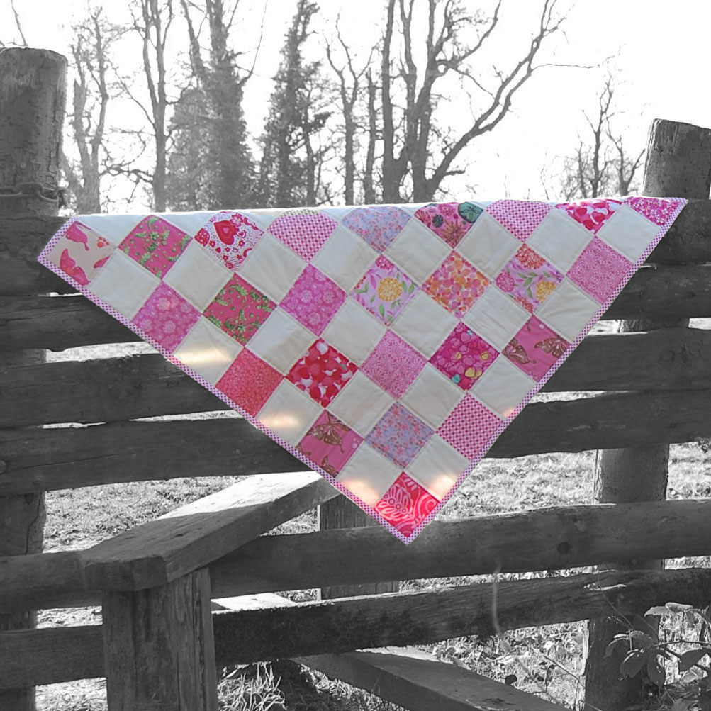 BLONDE DESIGN Finished Quilt!