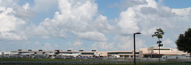 Aeropuerto internacional de Sarasota-Bradenton Aeropuerto internacional de Sarasota-Bradenton