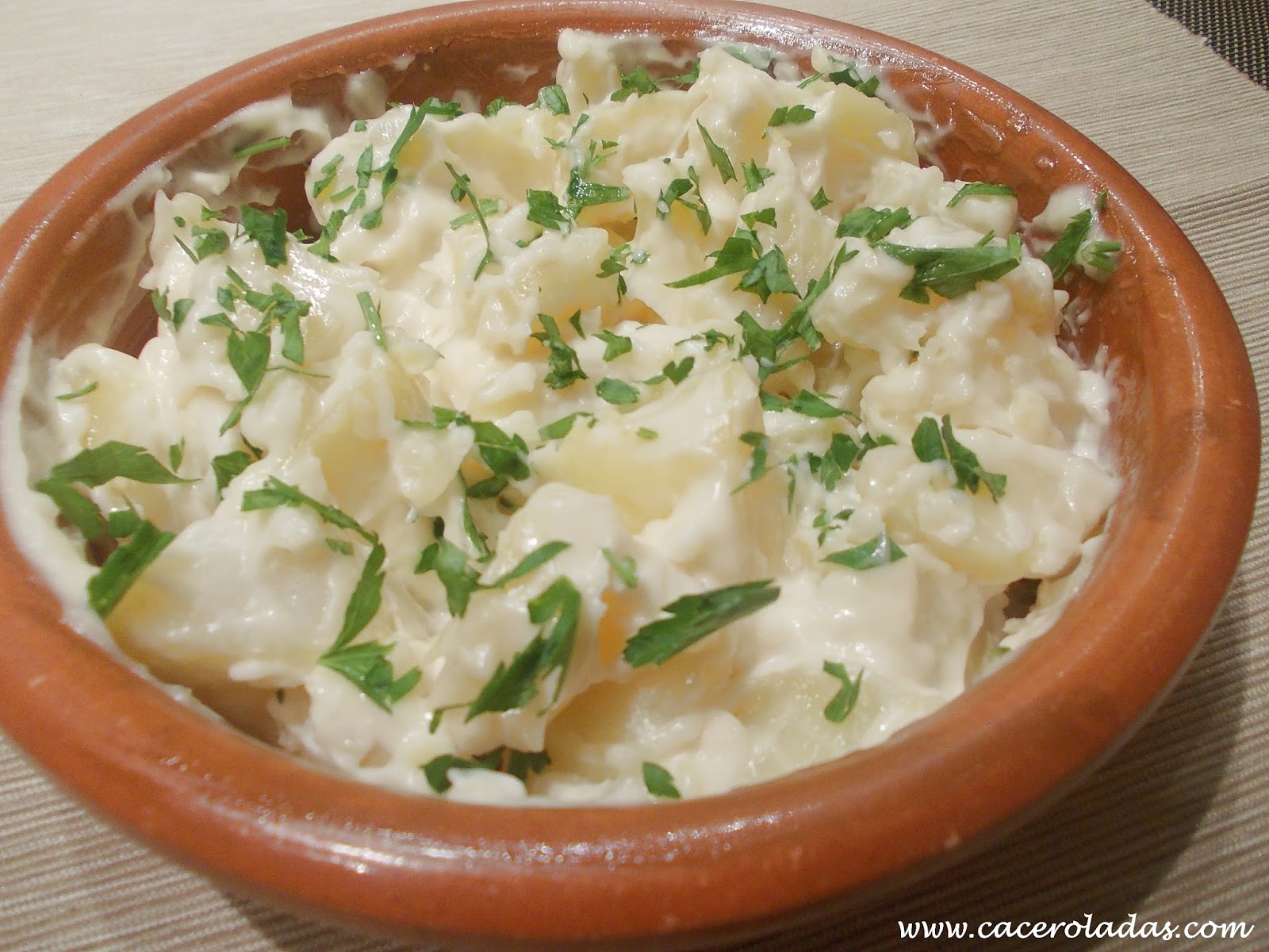Patatas alioli (sin huevo) | Caceroladas