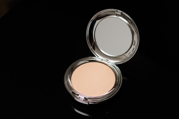 Harga Bedak Ultima Pilihan Terbaik Untuk Kulit Cantik Cosmo Cantik