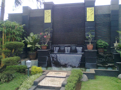 KOLAM MINIMALIS AIR TERJUN BATU ALAM KOLAM MINIMALIS AIR TERJUN BATU ALAM