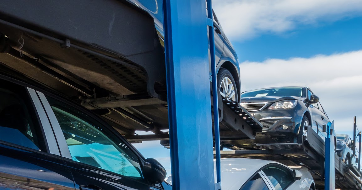 Hansen & Adkins Auto Transport Reasons to an Auto Hauler