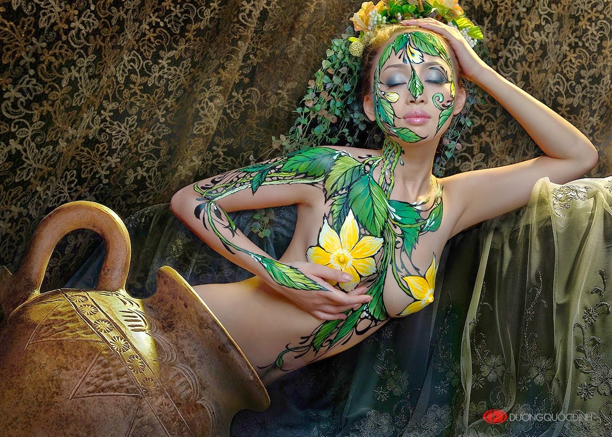 Incredible Body Paintings and Photography by Vietnamese Artist "Duong-Quoc-Dinh"
