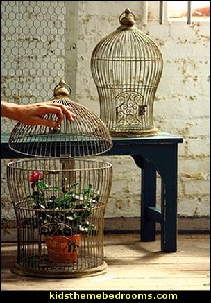 birdcage bedroom ideas - decorating with birdcages - bird cage theme bedroom decorating ideas - bird themed bedroom design ideas - bird theme decor - bird theme bedding - bird bedroom decor