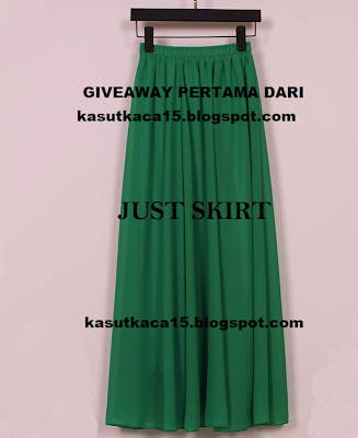 http://kasutkaca15.blogspot.com/2014/04/giveaway-saya-nak-skirt-free-itu.html
