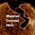 URGENTE: Masivo Hoyo Coronal Se Abre En El Sol.