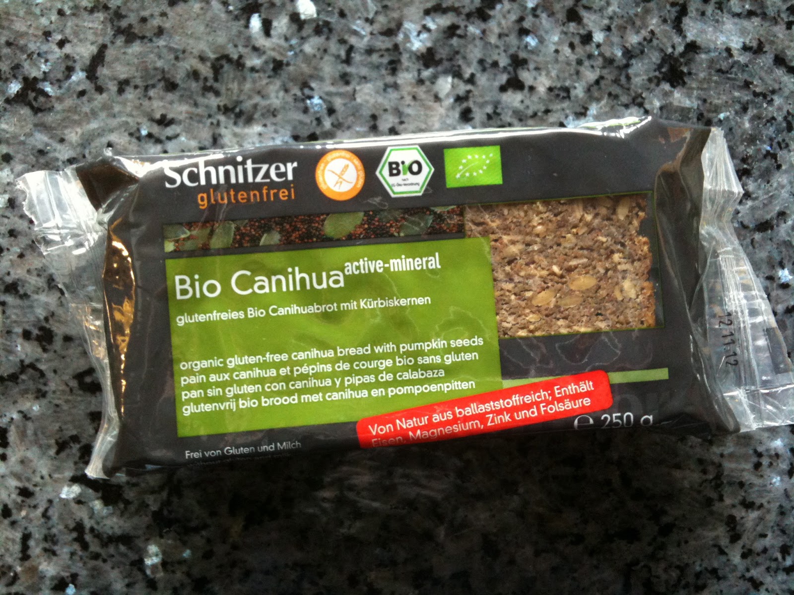 Brotzeit mit Bio Canihua Brot von Schnitzer ♥ Ein glutenfreier Blog