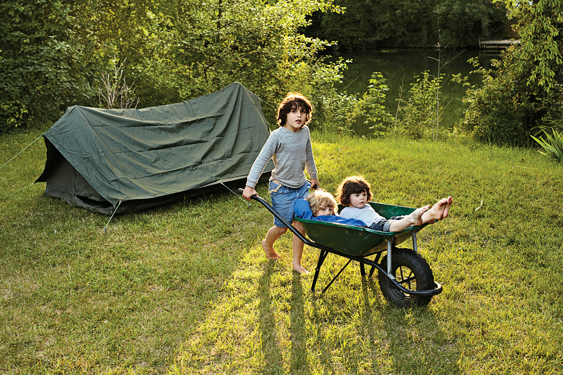 Pocket Full Of Fleurs Le Shack