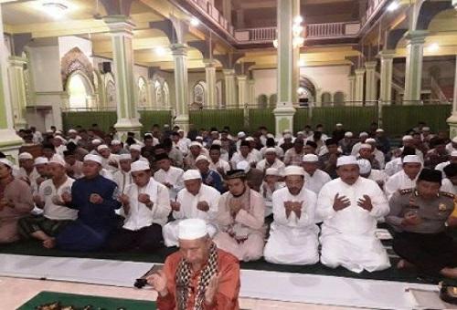 Bacaan Doa Sholat Tarawih Bacaan Doa Sesudah Sholat Tarawih dan Witir Lengkap Beserta Artinya