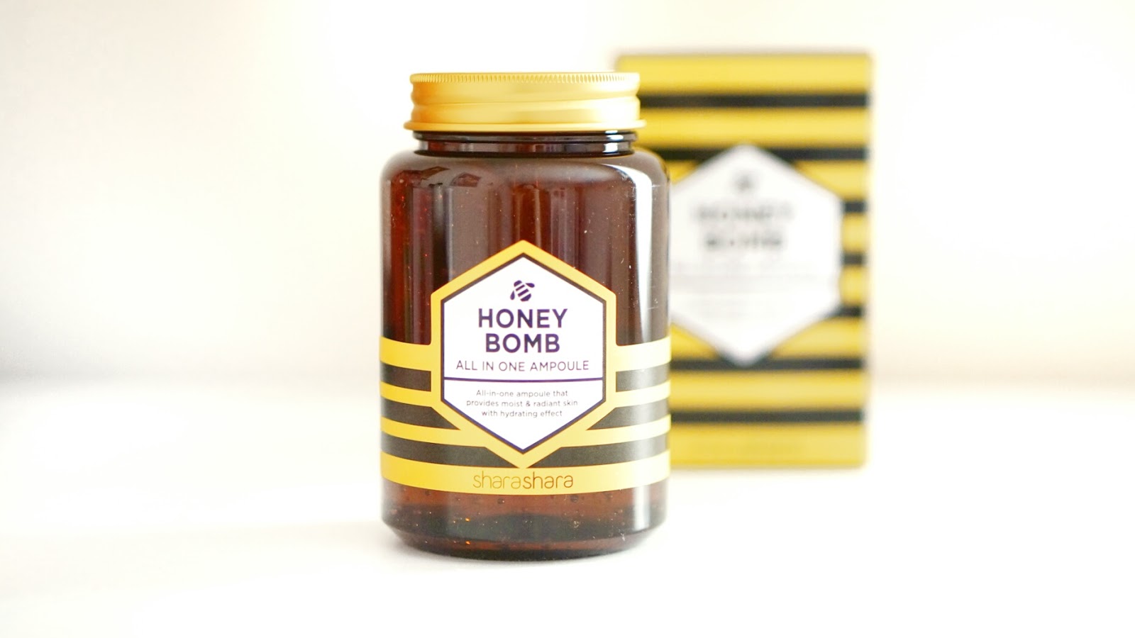 Honey b. Kitkat Honey медовый Honeybomb. Ногти Honey Bomb. Honey Bomb тайские витамины как пить. Chakan Factory Honey Bomb.