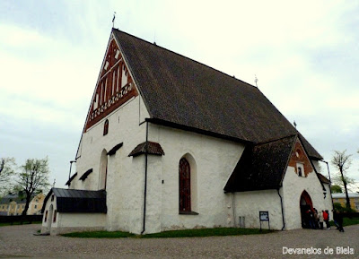 Sozinha em Porvoo - Finlandia