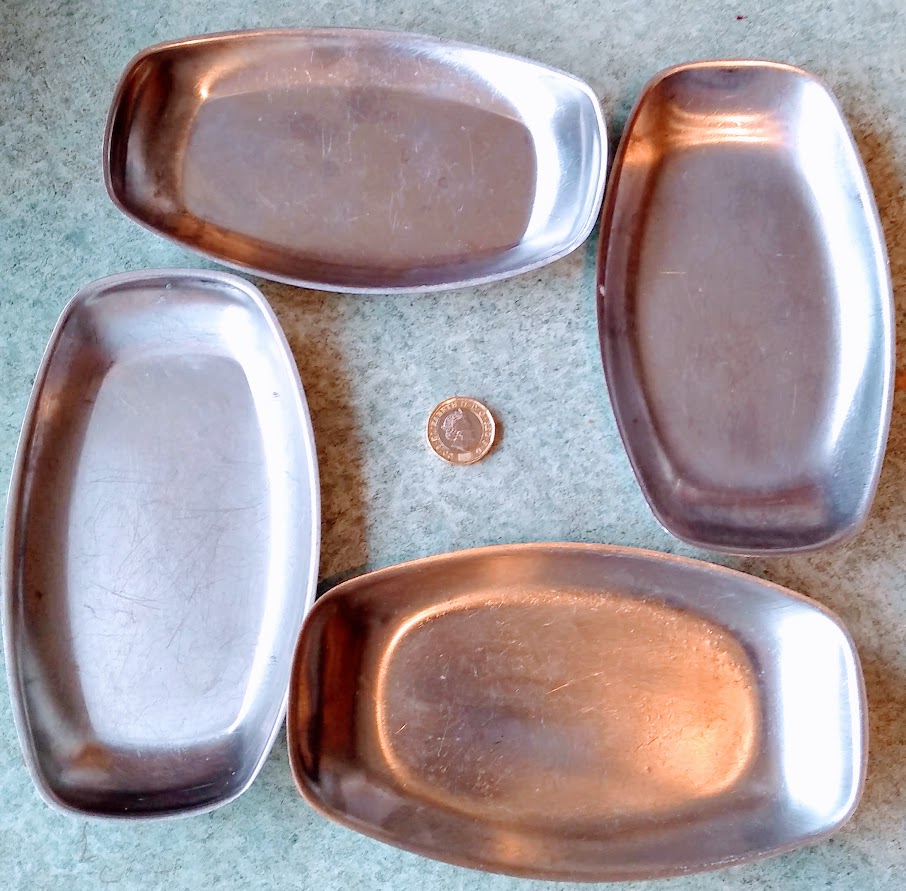 Tracing RainbowsAnd Cheap Tin Trays