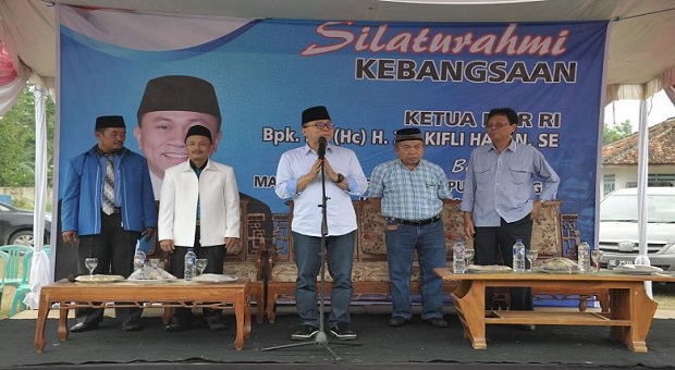 Zulkifli Hasan Respon Kasus Pembakaran Oleh Banser