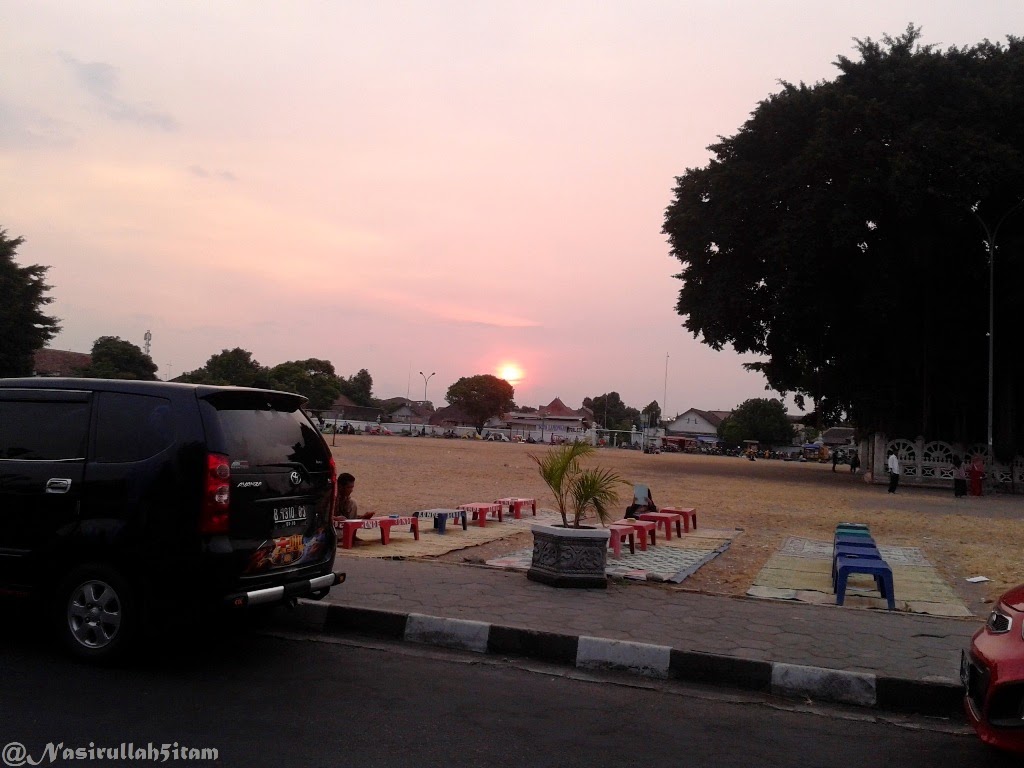 Sunset di Alun-alun Kidul, Yogyakarta