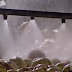 Πώς φτιάχνονται τα πατατάκια: ΑΝΑΤΡΙΧΙΑΣΤΙΚΟ βίντεο από εργοστάσιο που θα σας κόψει την όρεξη... [video]