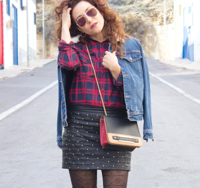 melange_boutique_fashion_blog_de_moda_falda_cuero_tachuelas_chaqueta_vaquera_borreguito_mango_botas_altas_zalando_linea_gucci_laveugle_par_amour_tigre_camisa_tartan_dresslily_12