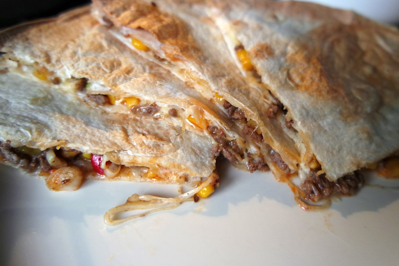 Kitchen Elf Quesadillas met kaas en pittig gehakt en guacamoledip