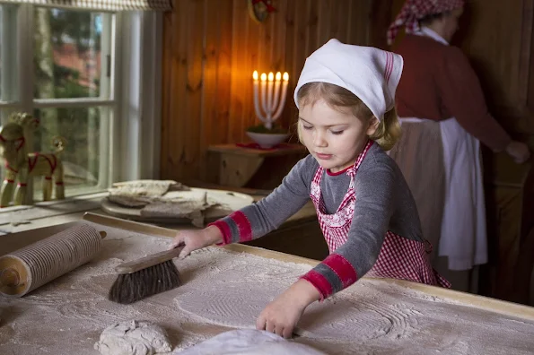 Crown Princess Victoria of Sweden, Prince Daniel and their daughter Princess Estelle shared a christmas message. The Swedish royals released a one-minute video on their official Facebook page on Friday