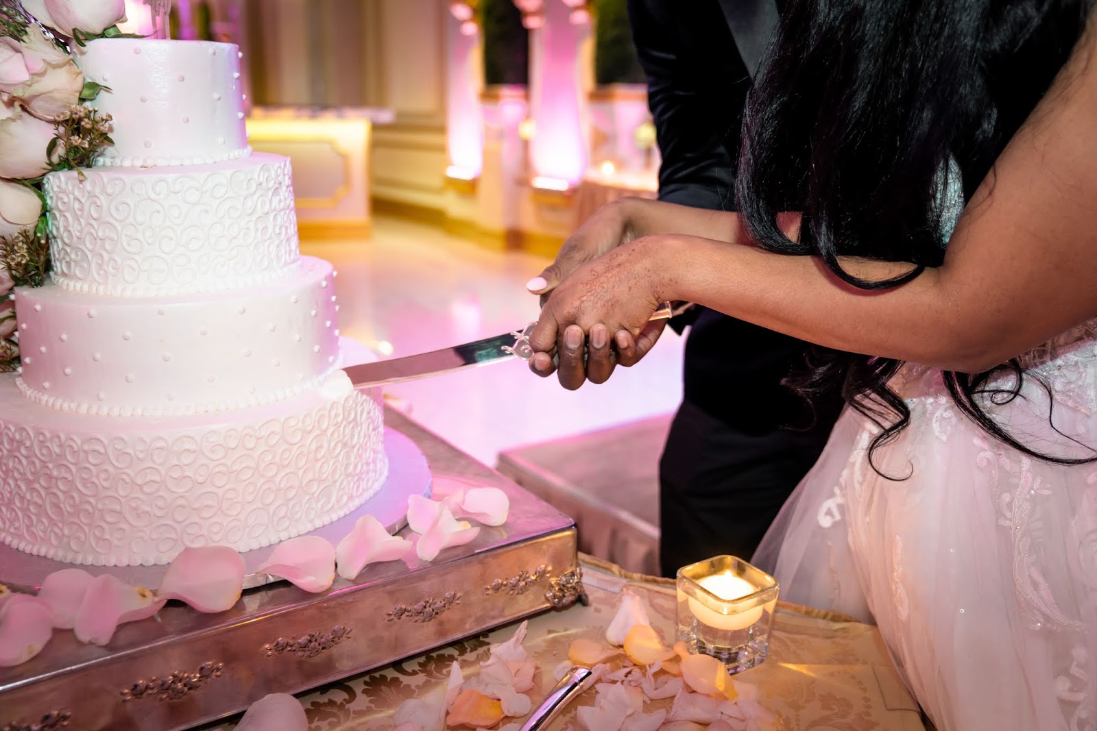 Enjoy your big day with the best wedding cakes Enjoy your big day with the best wedding cakes